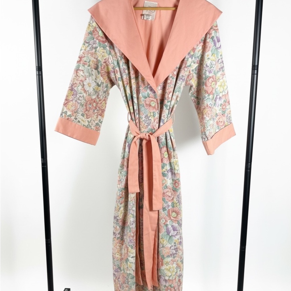 A.T. & Minnie Vintage Floral Cotton Maxi Robe Union Made USA